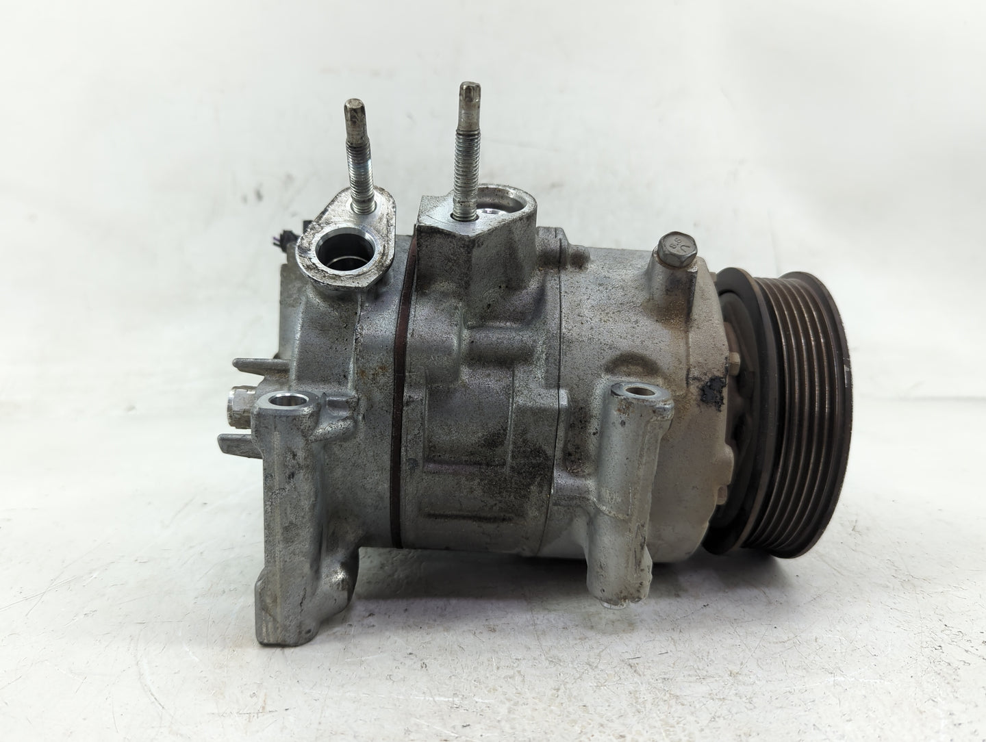 2017-2020 Ford Fusion Air Conditioning A/c Ac Compressor Oem - Oemusedautoparts1.com