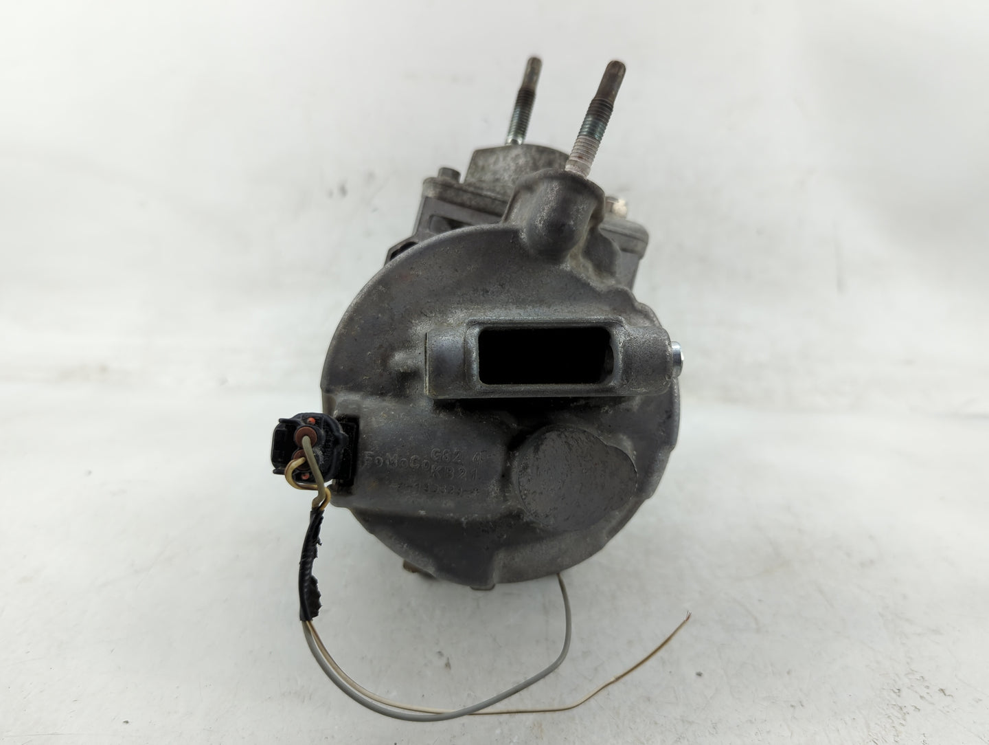 2017-2018 Ford Fusion Air Conditioning A/c Ac Compressor Oem - Oemusedautoparts1.com