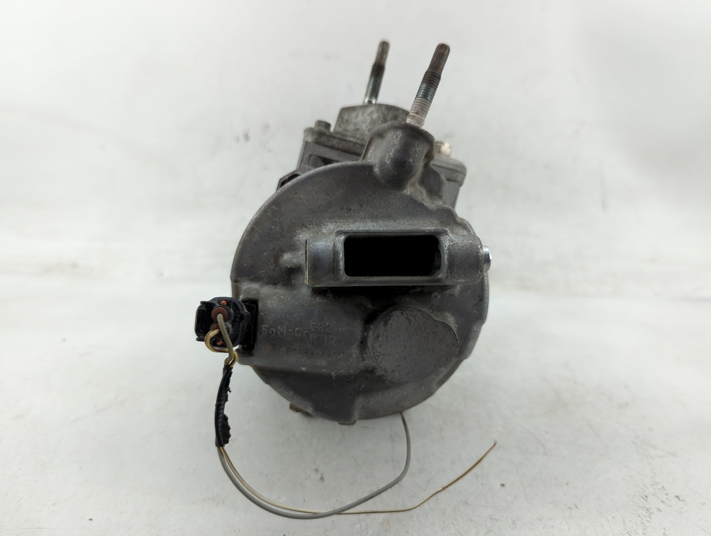 2017-2018 Ford Fusion Air Conditioning A/c Ac Compressor Oem - Oemusedautoparts1.com