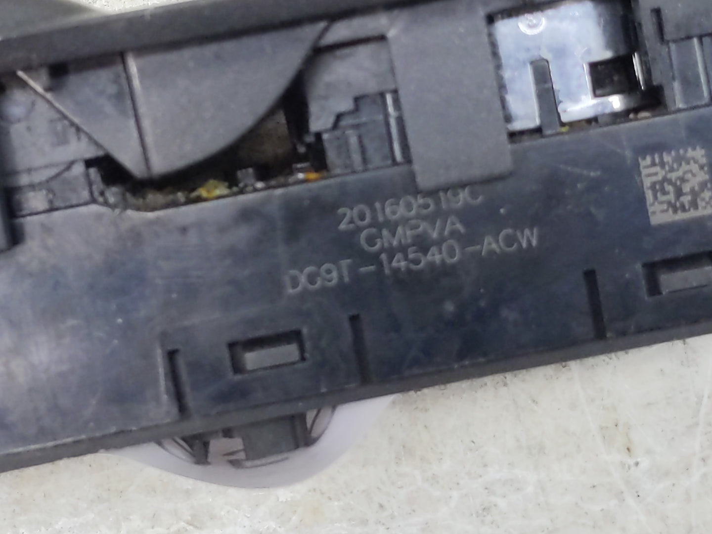 2017-2020 Ford Fusion Master Power Window Switch Replacement Driver Side Left P/N:DG9T-14540-ACW Fits Fits 2017 2018 2019 20