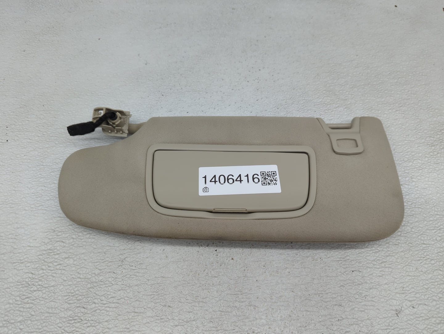 2017-2020 Ford Fusion Sun Visor Shade Replacement Driver Left Mirror Fits Fits 2017 2018 2019 2020 OEM Used Auto Parts - Oem