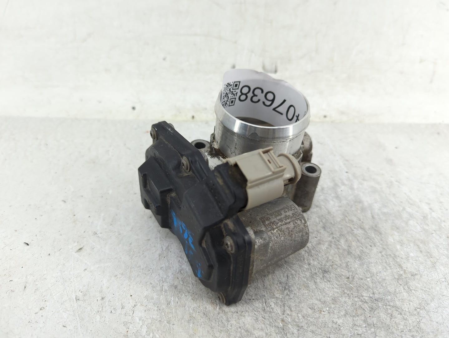 2014-2020 Ford Fusion Throttle Body P/N:DS7G-9F991-BB Fits Fits 2014 2015 2016 2017 2018 2019 2020 OEM Used Auto Parts - Oem