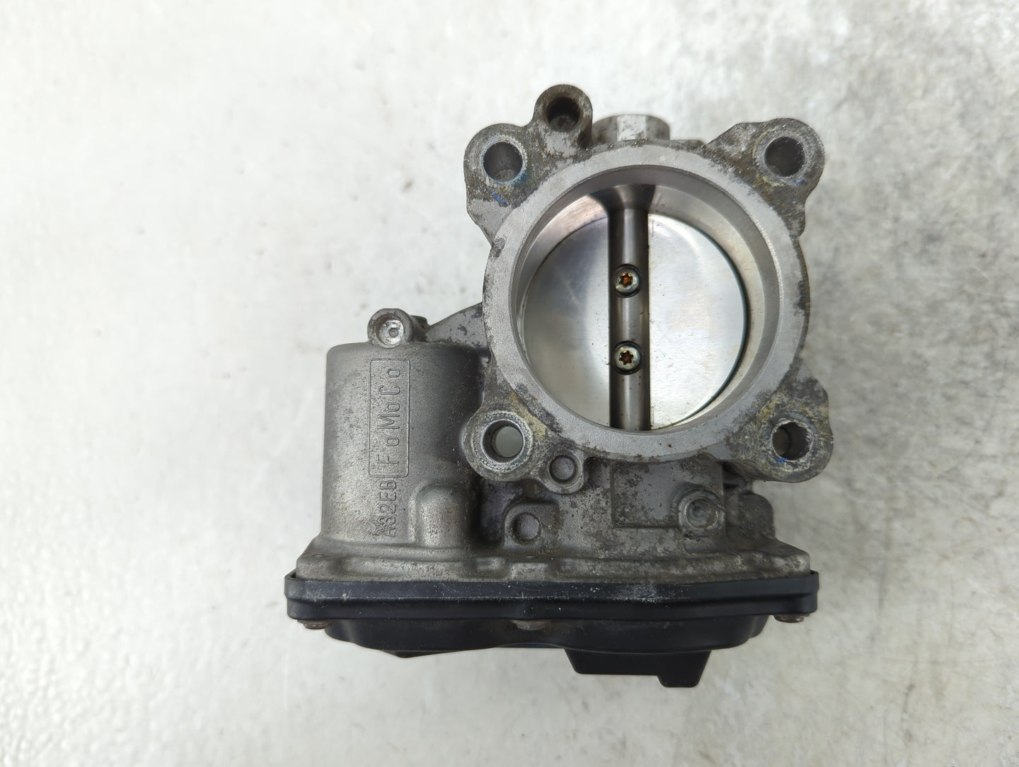2014-2020 Ford Fusion Throttle Body P/N:DS7G-9F991-BB Fits Fits 2014 2015 2016 2017 2018 2019 2020 OEM Used Auto Parts - Oem