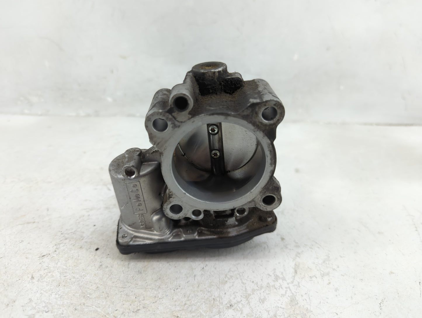 2014-2020 Ford Fusion Throttle Body P/N:DS7G-9F991-BB Fits Fits 2014 2015 2016 2017 2018 2019 2020 OEM Used Auto Parts - Oem