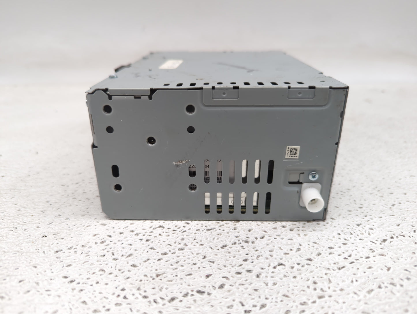 2017-2020 Ford Fusion Radio AM FM Cd Player Receiver Replacement P/N:HS7T-19C107-ZA Fits Fits 2017 2018 2019 2020 OEM Used A