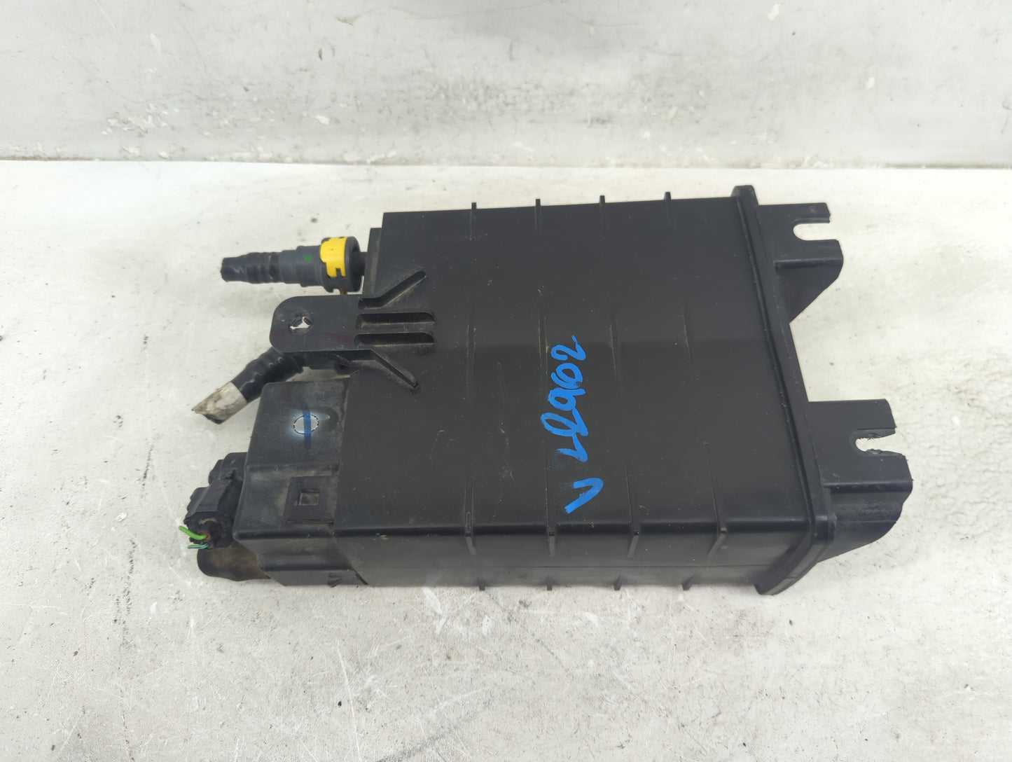 2017 Ford Fusion Fuel Vapor Charcoal Canister - Oemusedautoparts1.com