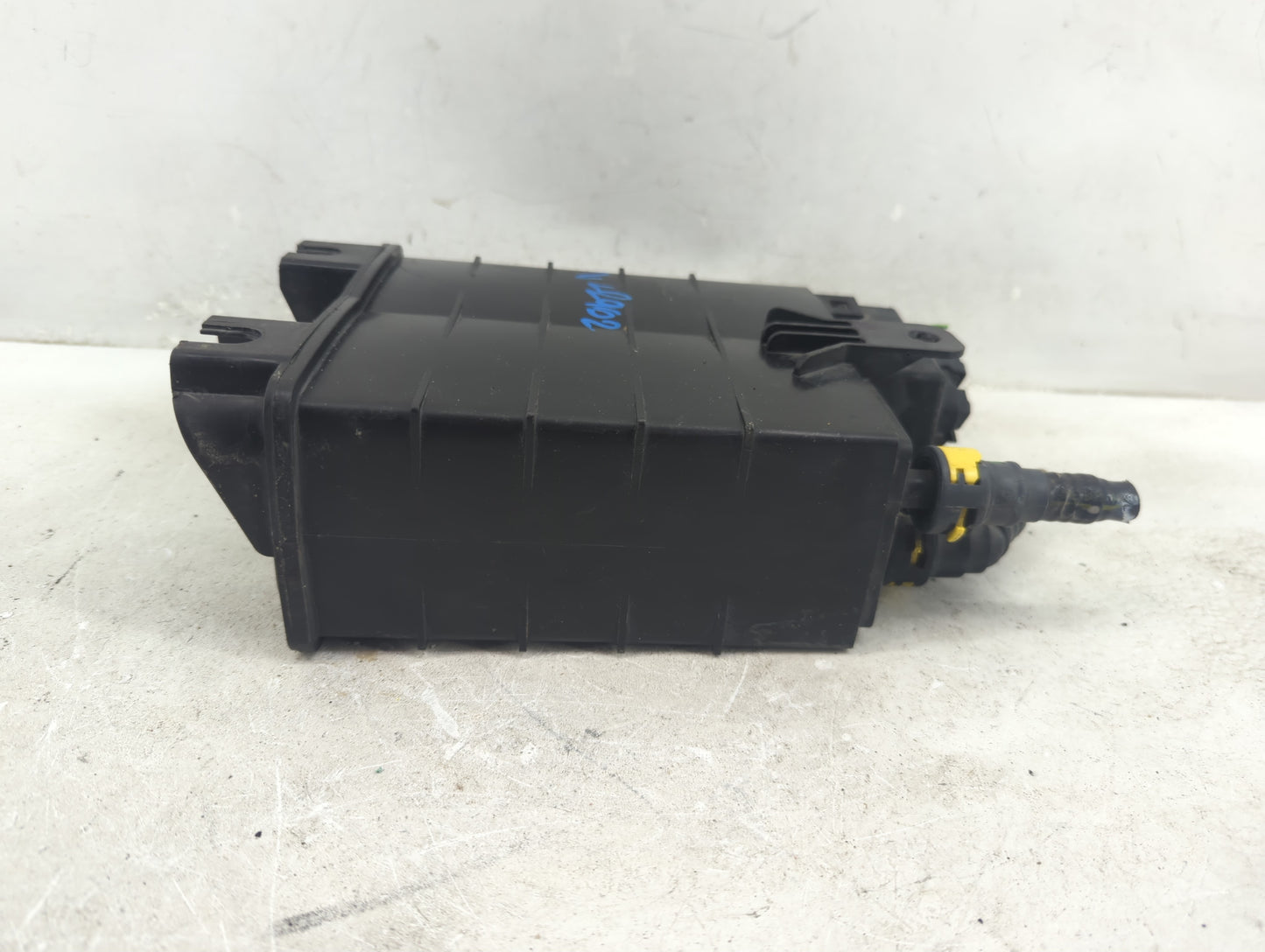 2017 Ford Fusion Fuel Vapor Charcoal Canister - Oemusedautoparts1.com