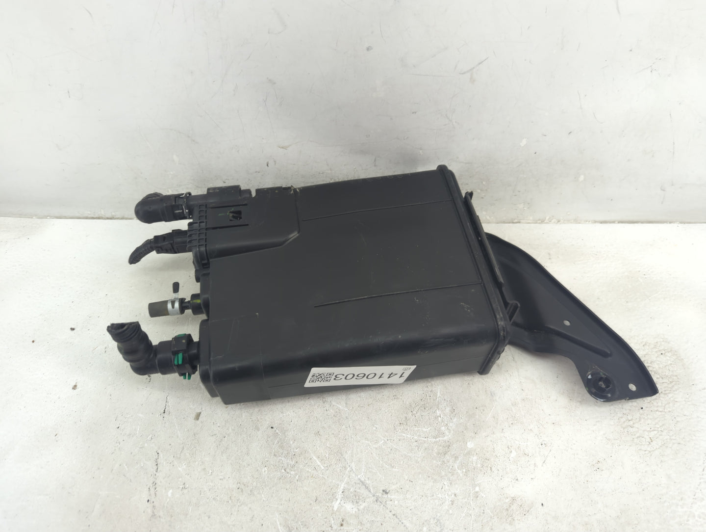 2017 Ford Fusion Fuel Vapor Charcoal Canister - Oemusedautoparts1.com