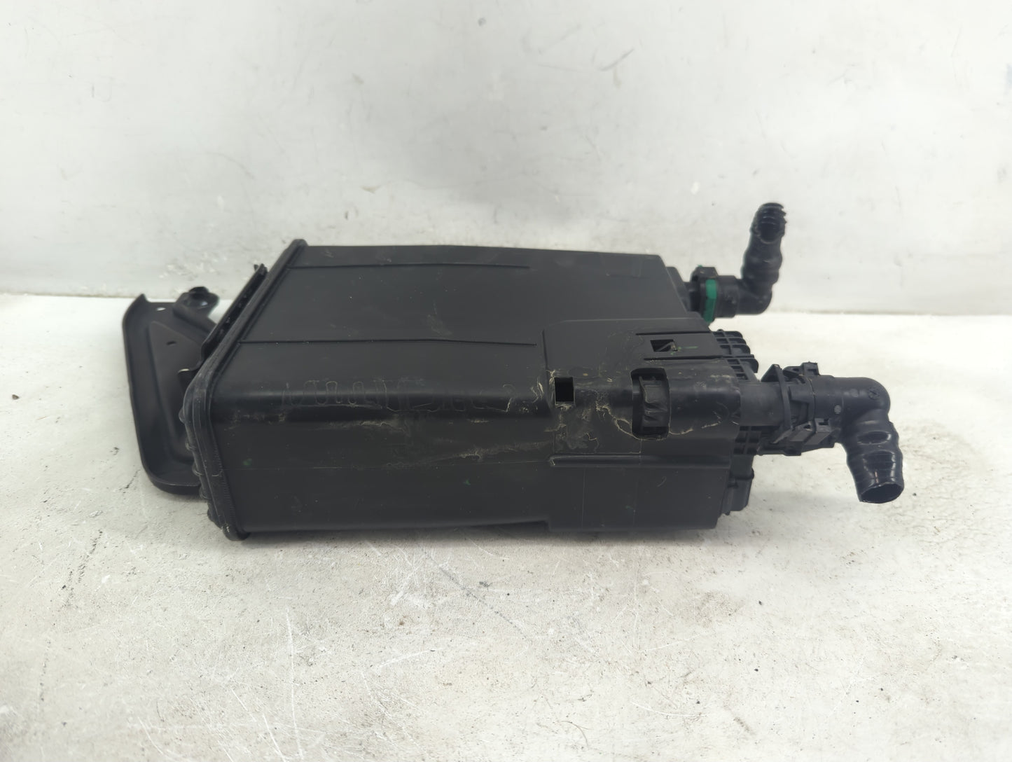 2017 Ford Fusion Fuel Vapor Charcoal Canister - Oemusedautoparts1.com