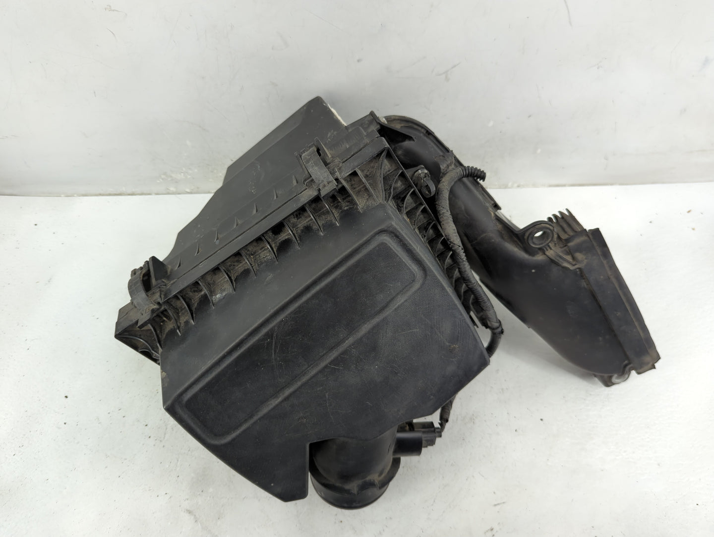 2017-2020 Ford Fusion Air Cleaner Intake-duct Hose Tube - Oemusedautoparts1.com