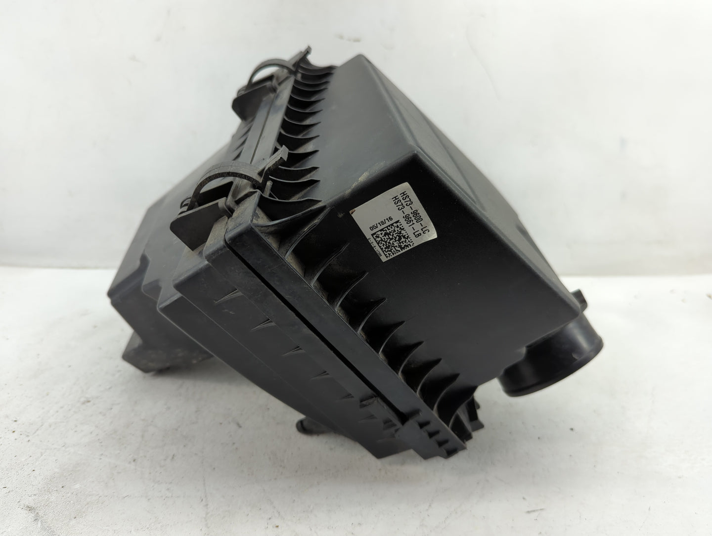 2017-2020 Ford Fusion Air Cleaner Intake-duct Hose Tube - Oemusedautoparts1.com