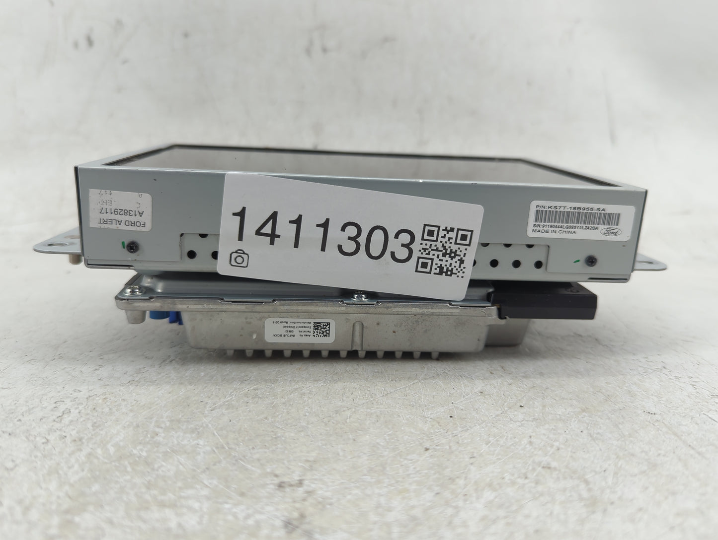 2017-2020 Ford Fusion Information Display Screen - Oemusedautoparts1.com