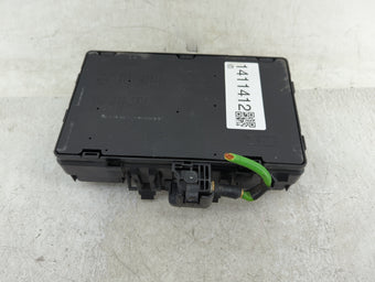 compare product 2017-2020 Ford Fusion Fusebox Fuse Box Panel Relay Module Fits Fits 2017 2018 2019 2020 OEM Used Auto Parts