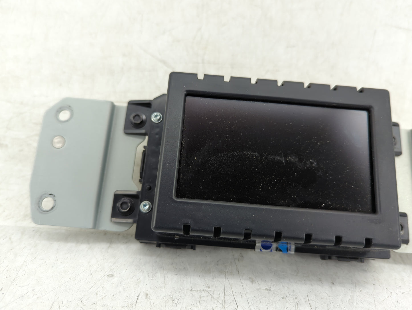 2017-2020 Ford Fusion Information Display Screen - Oemusedautoparts1.com