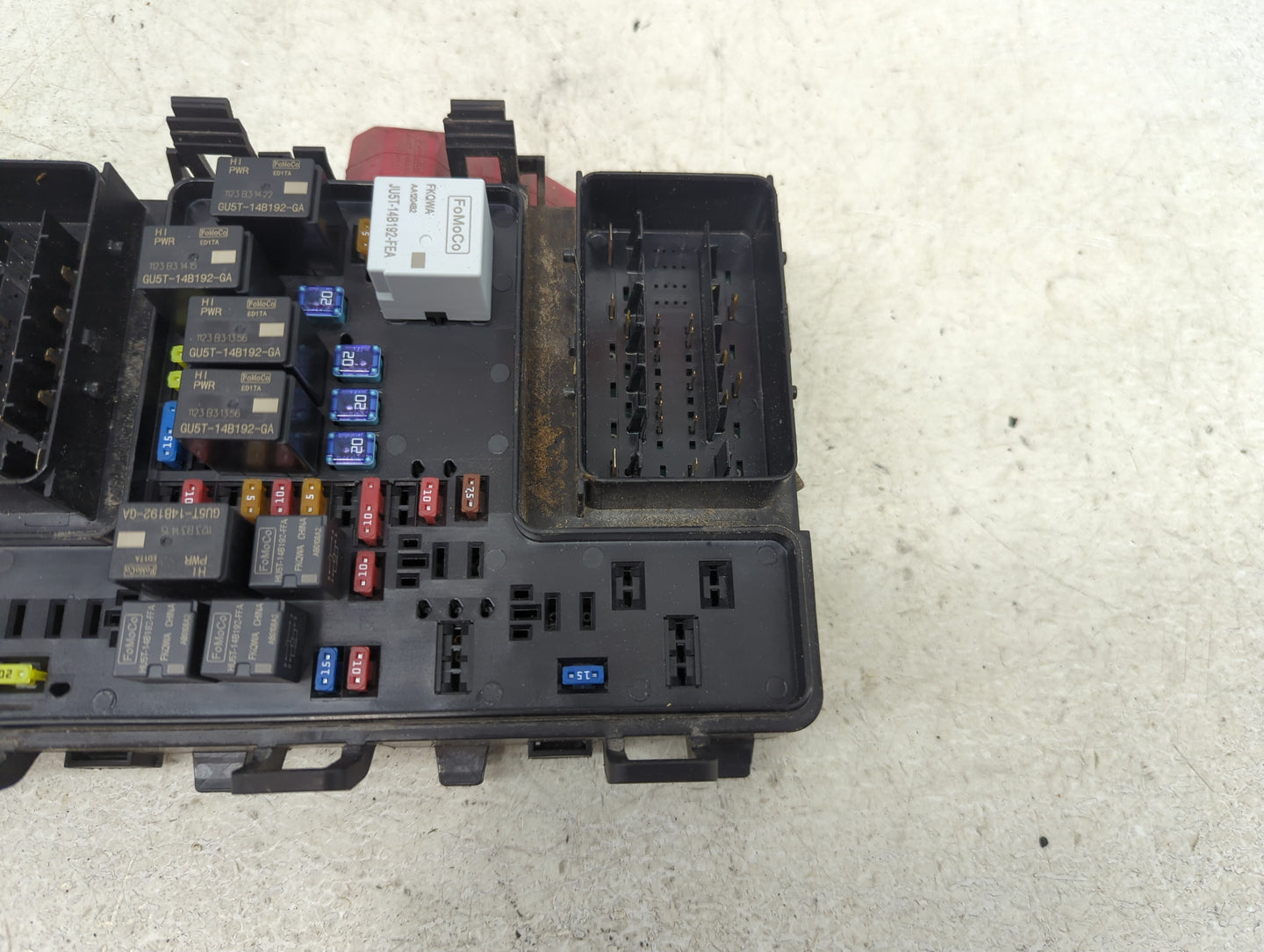 2017-2020 Ford Fusion Fusebox Fuse Box Panel Relay Module P/N:G2GT14A075AA Fits Fits 2017 2018 2019 2020 OEM Used Auto Parts