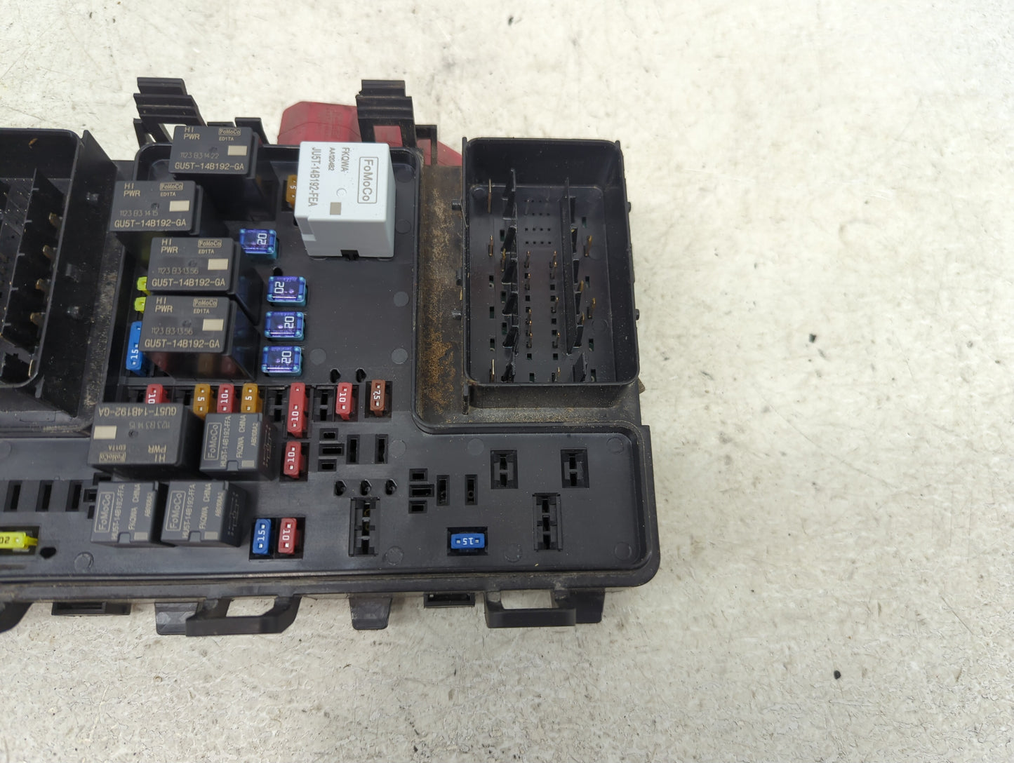 2017-2020 Ford Fusion Fusebox Fuse Box Panel Relay Module P/N:G2GT14A075AA Fits Fits 2017 2018 2019 2020 OEM Used Auto Parts