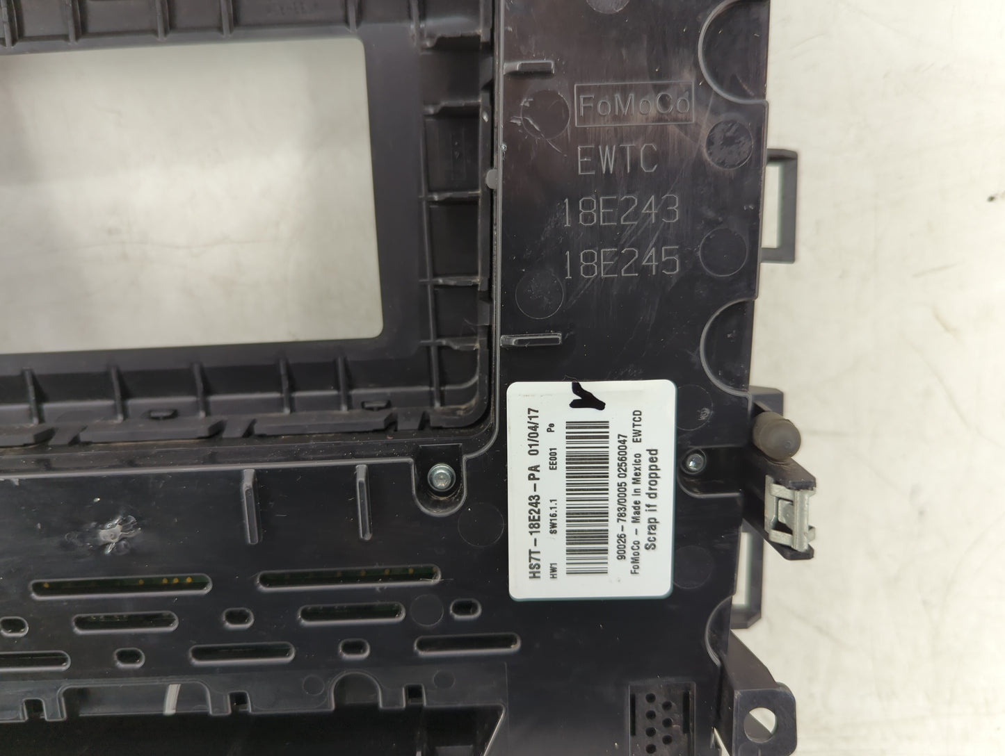 2017-2018 Ford Fusion Radio Control Panel - Oemusedautoparts1.com