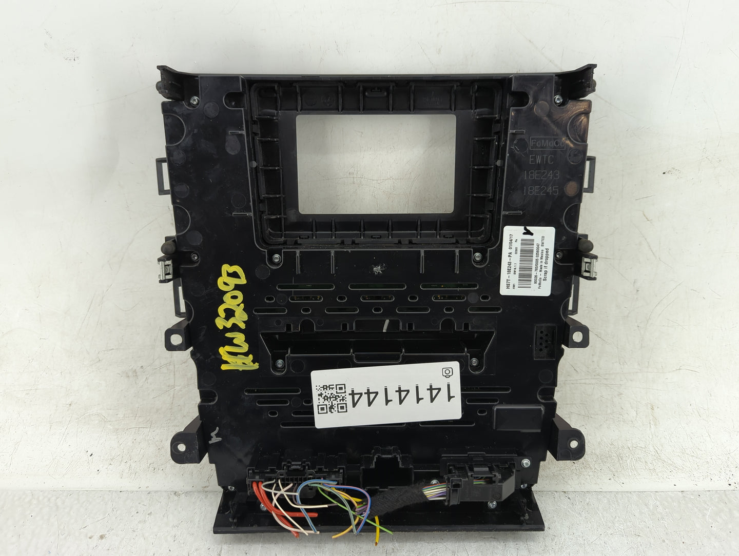 2017-2018 Ford Fusion Radio Control Panel - Oemusedautoparts1.com