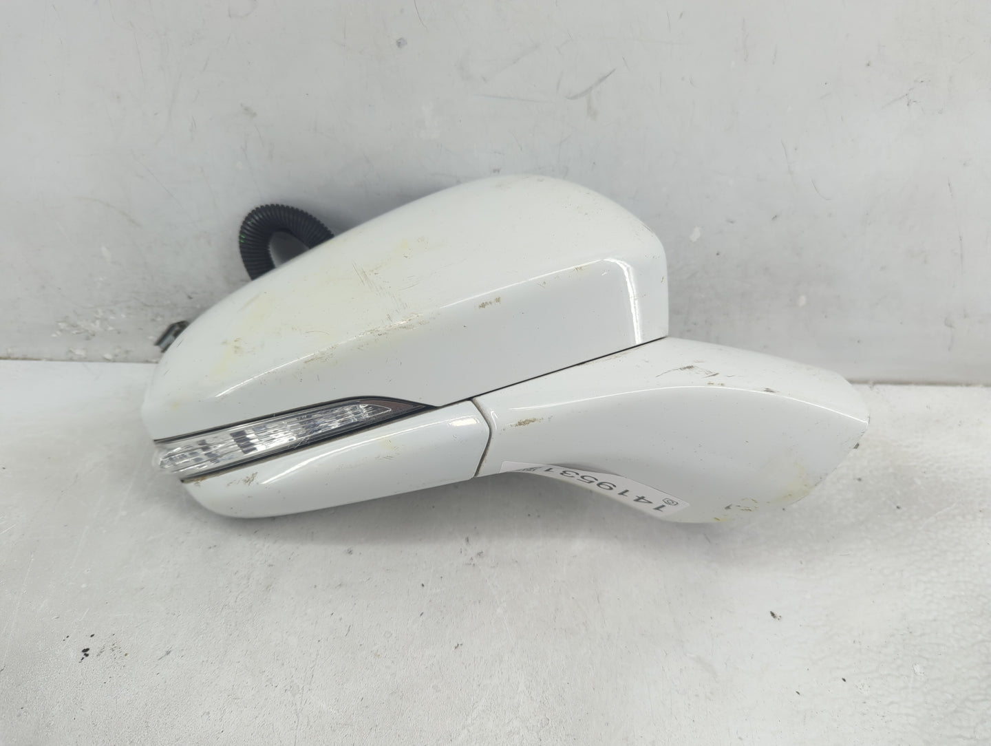 2015-2017 Ford Fusion Passenger Side View Mirror - Right Door Mirror OEM Used - Oemusedautoparts1.com