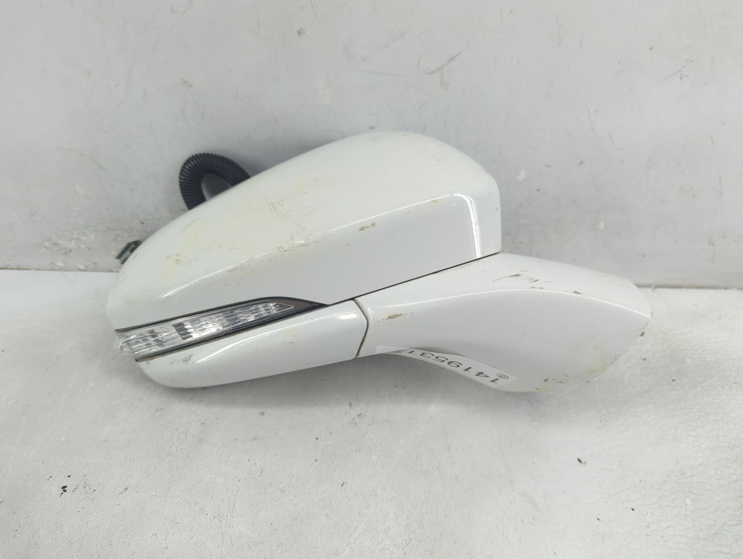 2015-2017 Ford Fusion Passenger Side View Mirror - Right Door Mirror OEM Used - Oemusedautoparts1.com