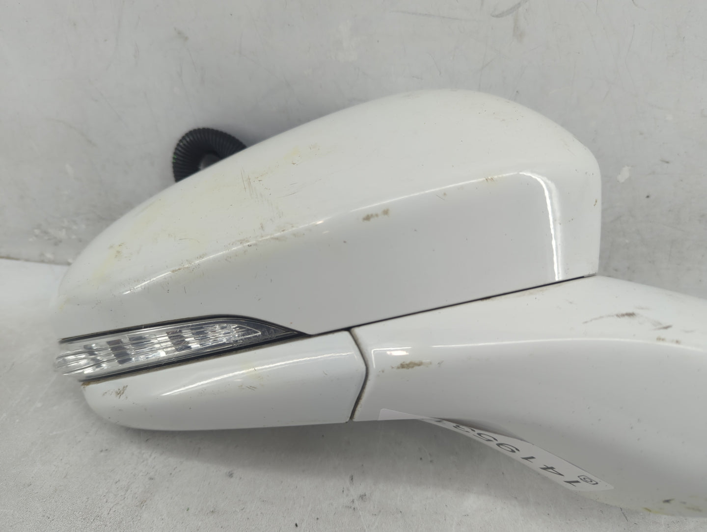 2015-2017 Ford Fusion Passenger Side View Mirror - Right Door Mirror OEM Used - Oemusedautoparts1.com