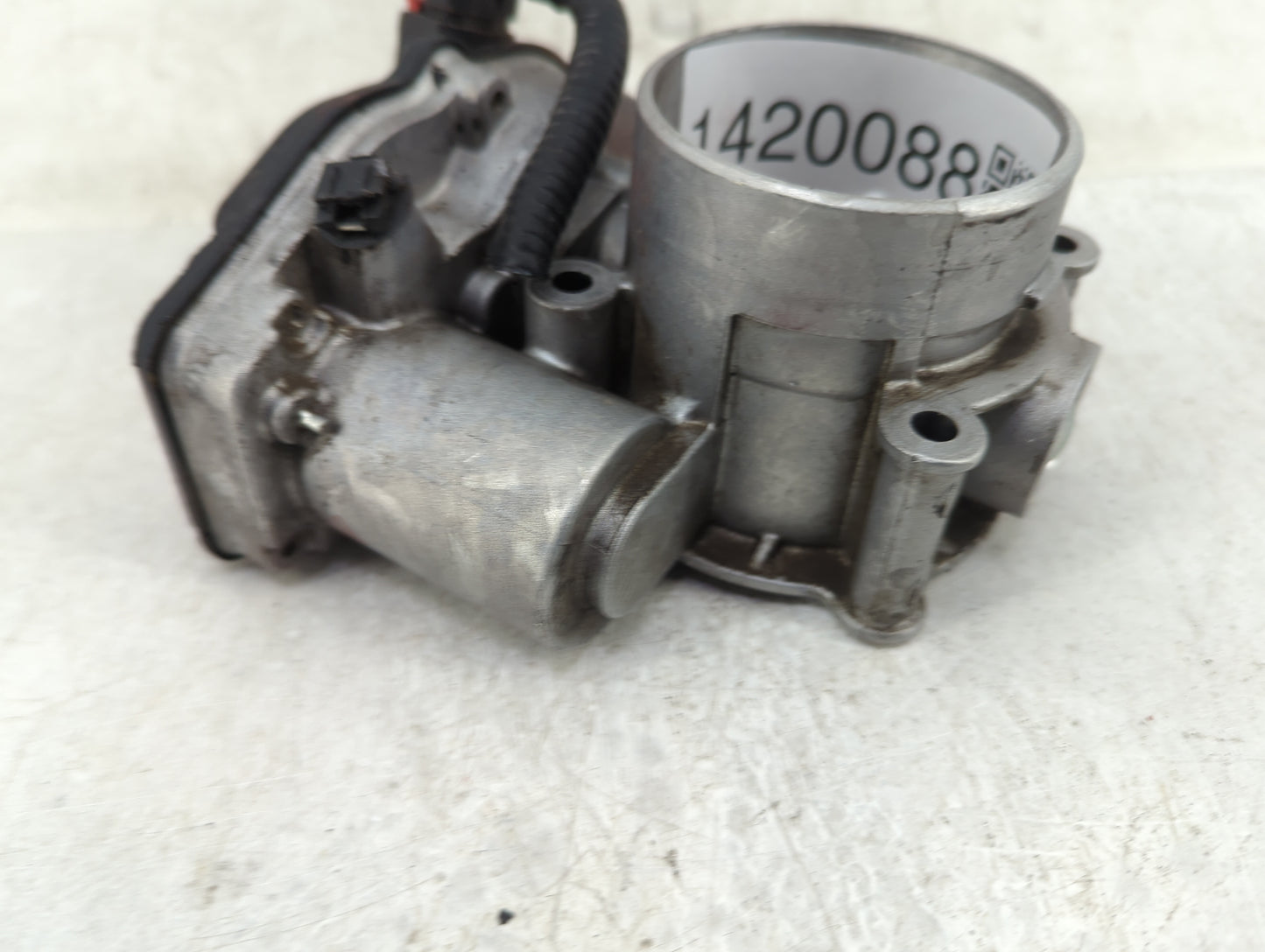 2013-2020 Ford Fusion Throttle Body P/N:DS7E-9F991-AJ Fits Fits 2013 2014 2015 2016 2017 2018 2019 2020 2021 2022 OEM Used A