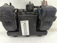 2017-2020 Ford Fusion Fusebox Fuse Box Panel Relay Module Fits Fits 2017 2018 2019 2020 OEM Used Auto Parts - Oemusedautopar