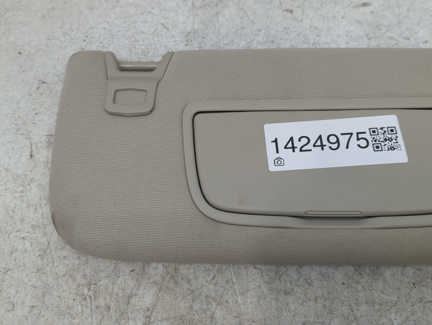 2017-2020 Ford Fusion Sun Visor Shade Replacement Passenger Right Mirror Fits Fits 2017 2018 2019 2020 OEM Used Auto Parts -