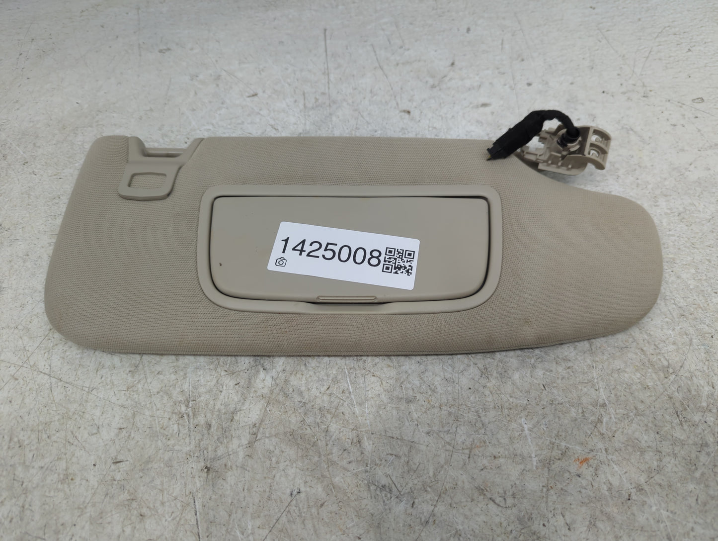 2017-2020 Ford Fusion Sun Visor Shade Replacement Passenger Right Mirror Fits Fits 2017 2018 2019 2020 OEM Used Auto Parts -