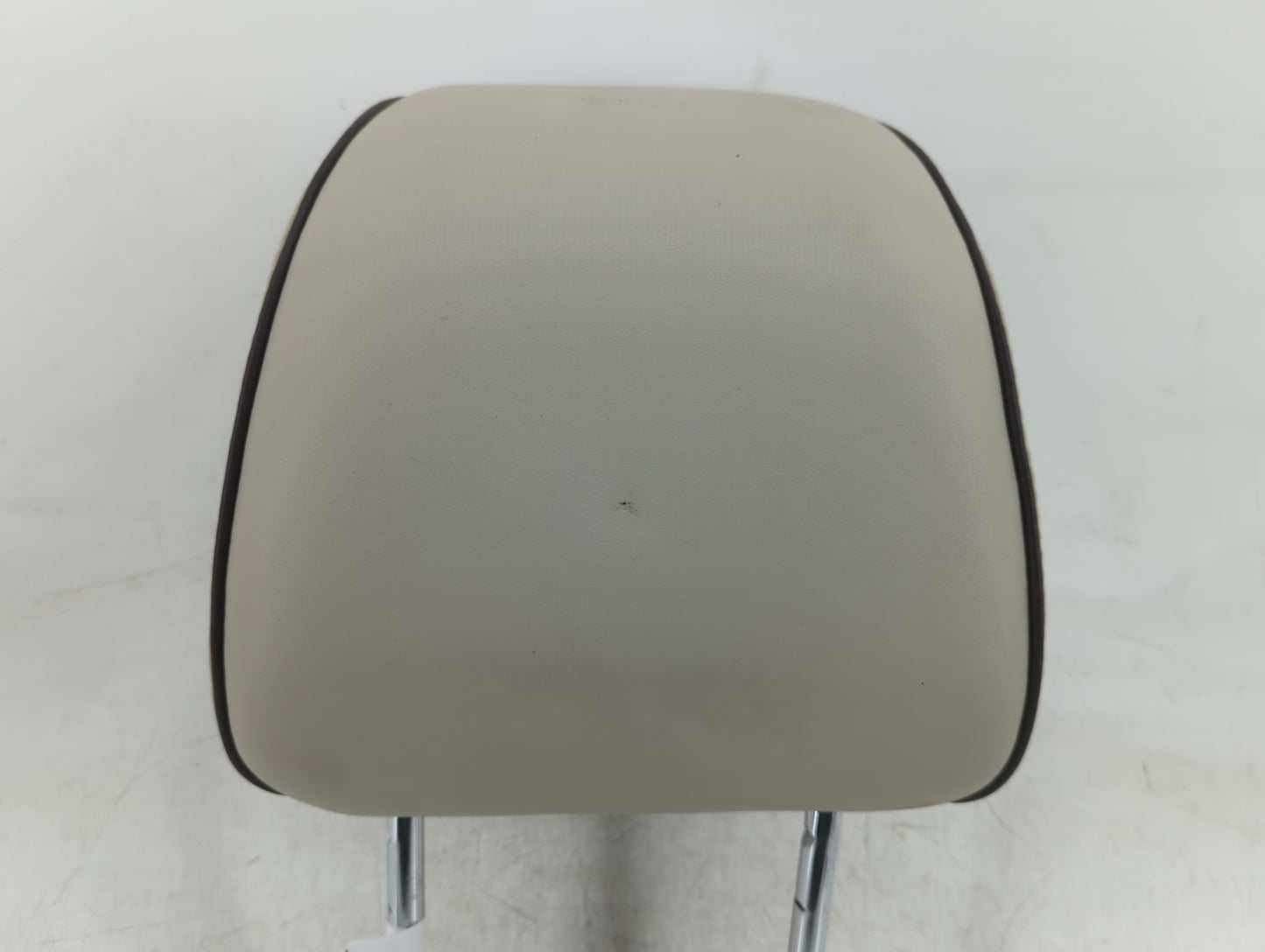 2017-2020 Ford Fusion Headrest Head Rest Front Driver Passenger Seat Fits Fits 2017 2018 2019 2020 OEM Used Auto Parts - Oem