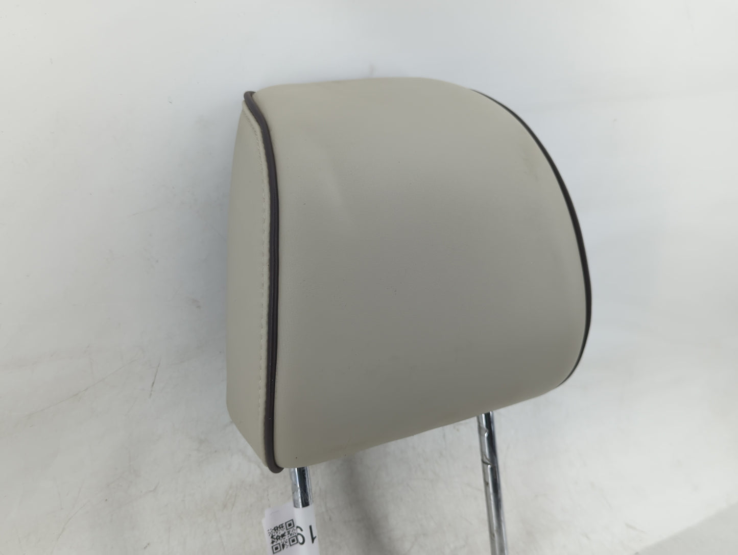 2017 Ford Fusion Headrest Head Rest Front Driver Passenger Seat Fits OEM Used Auto Parts - Oemusedautoparts1.com