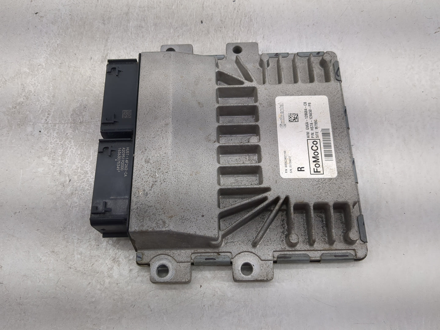 2017-2020 Ford Fusion PCM Engine Control Computer ECU ECM PCU OEM P/N:HS7A-12A650-PB GV6A-12B684-CB Fits OEM Used Auto Parts