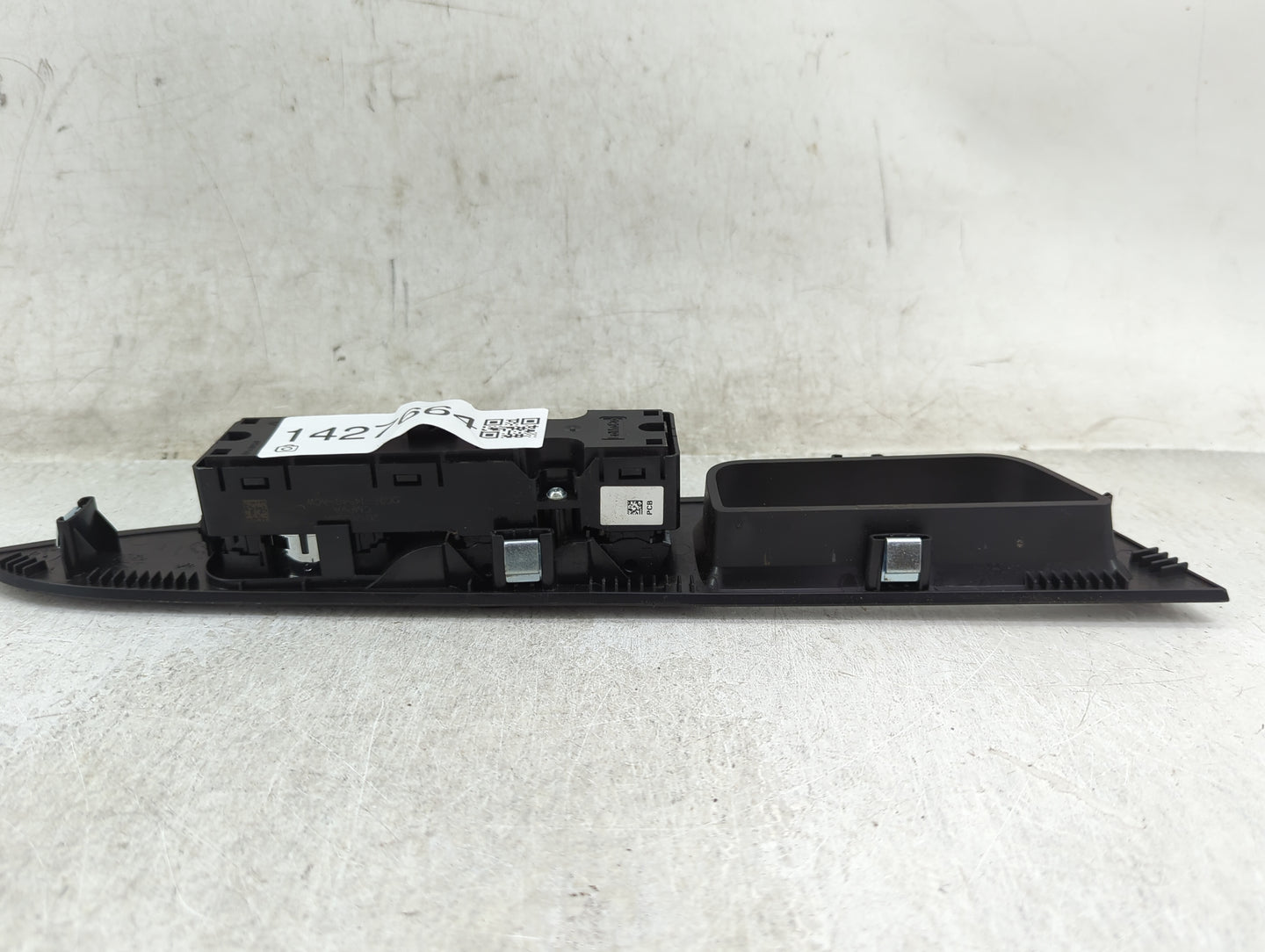 2013-2020 Ford Fusion Master Power Window Switch Replacement Driver Side Left Fits Fits 2013 2014 2015 2016 2017 2018 2019 2