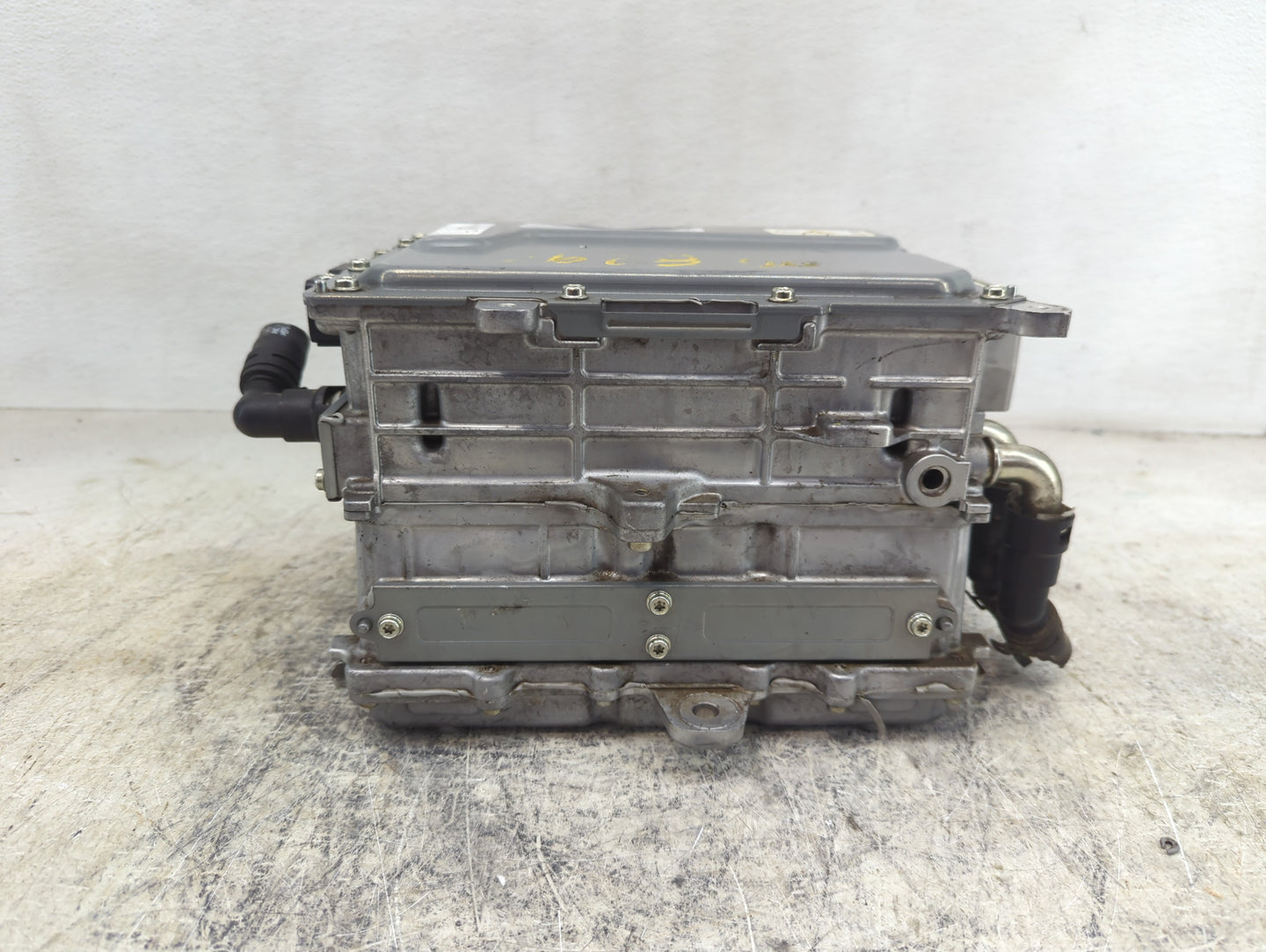 2013 Fusion Ac Dc Power Control Module Accessory Computer Power Inverter - Oemusedautoparts1.com