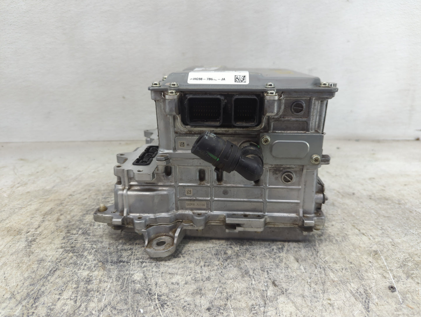 2013 Fusion Ac Dc Power Control Module Accessory Computer Power Inverter - Oemusedautoparts1.com