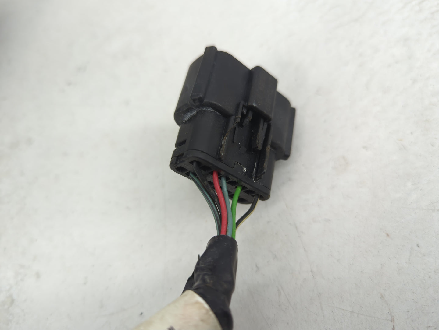2015-2017 Ford Fusion Driver Left Side View Power Door Mirror Black - Oemusedautoparts1.com