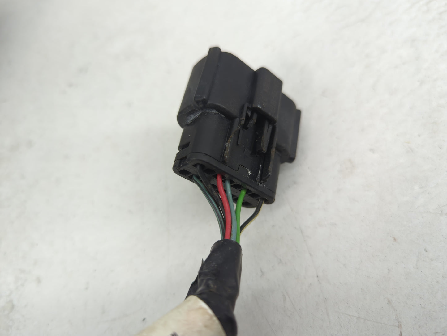 2015-2017 Ford Fusion Passenger Right Side View Power Door Mirror Black - Oemusedautoparts1.com