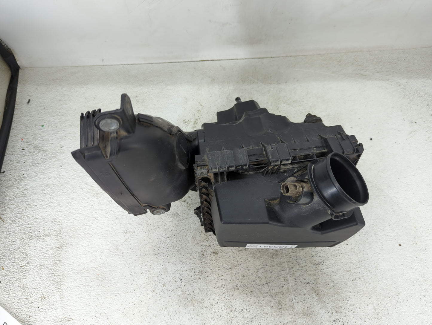 2017-2020 Ford Fusion Air Cleaner Intake-duct Hose Tube - Oemusedautoparts1.com