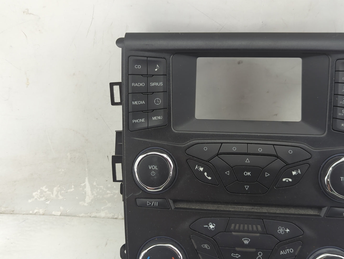 2017-2020 Ford Fusion Radio Control Panel - Oemusedautoparts1.com