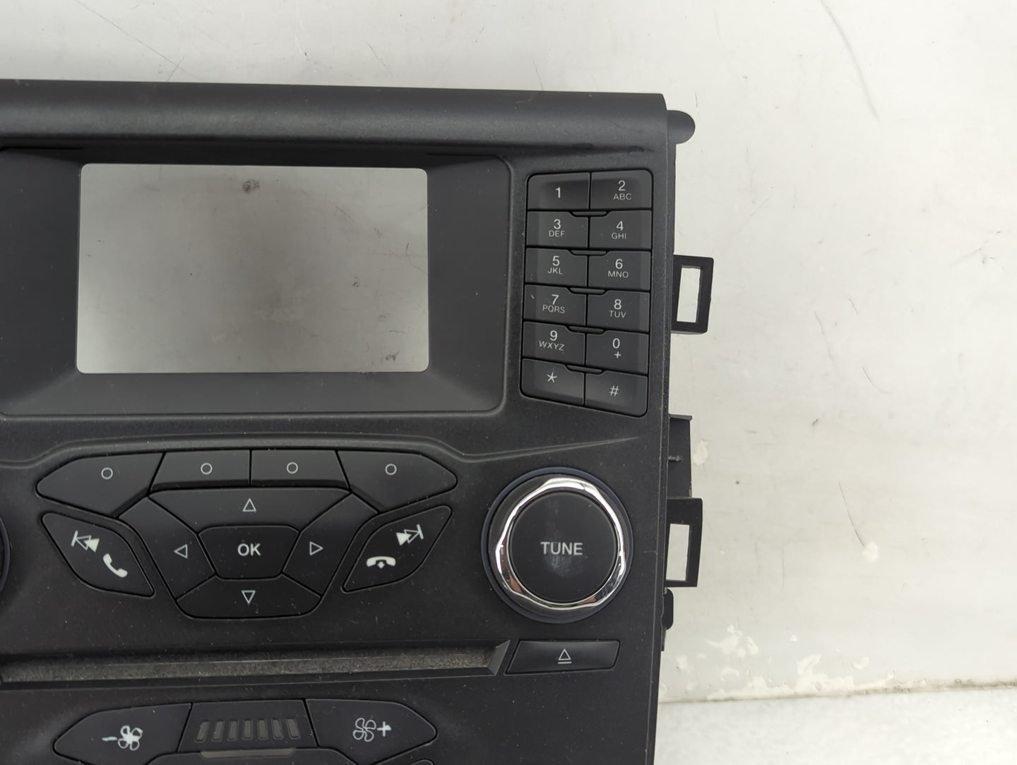 2017-2020 Ford Fusion Radio Control Panel - Oemusedautoparts1.com