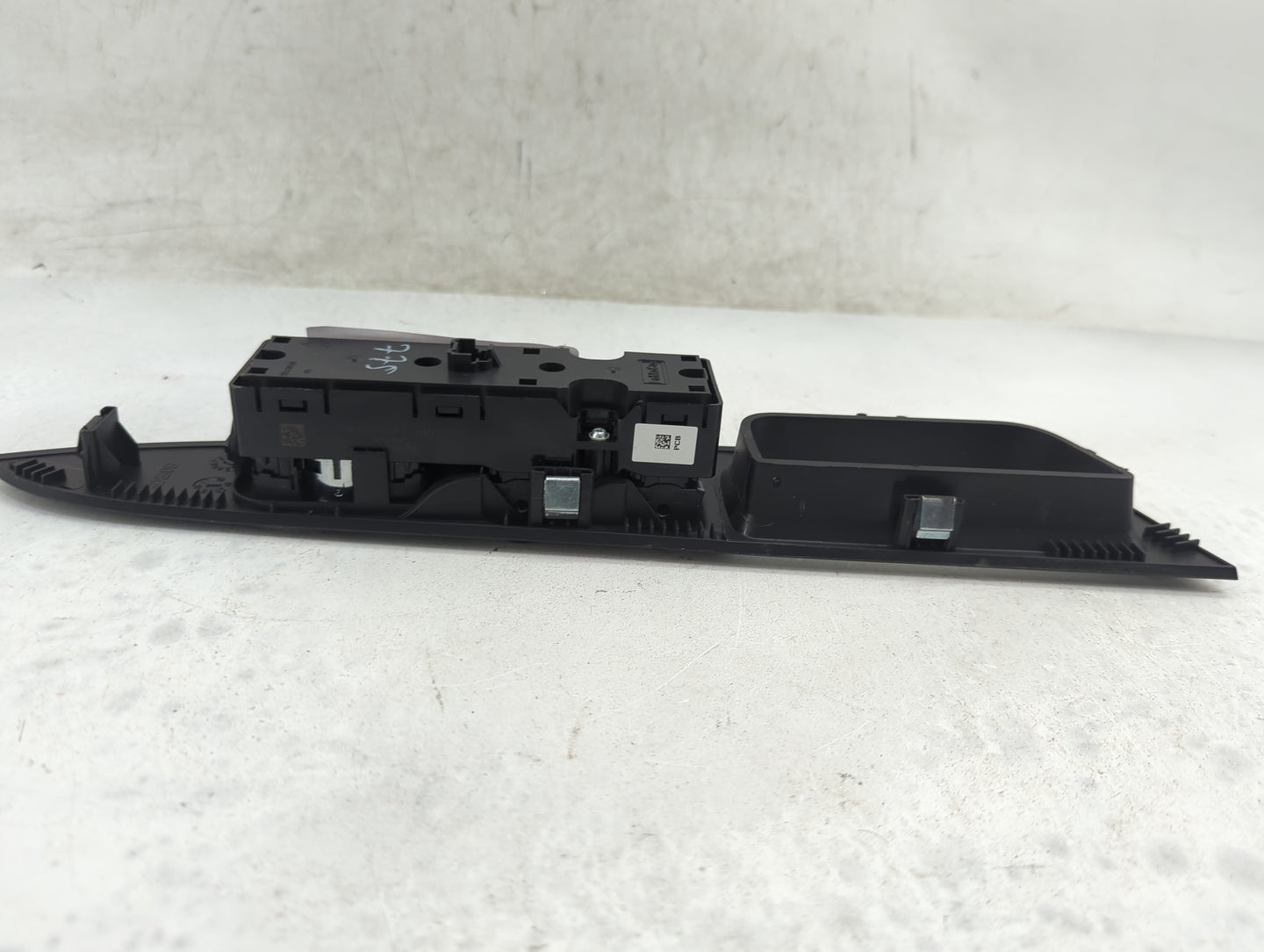 2013-2020 Ford Fusion Master Power Window Switch Replacement Driver Side Left P/N:DG9T-14540-ACW Fits OEM Used Auto Parts - 