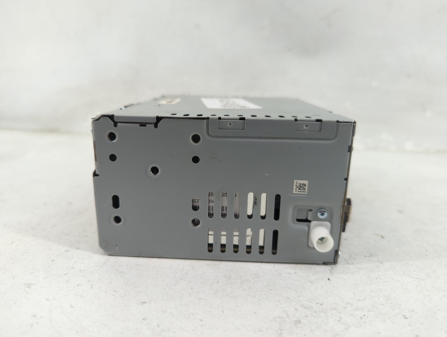 2016-2017 Ford Fusion Radio AM FM Cd Player Receiver Replacement P/N:CQ-FJ25E4UMC FCQFJ25E4C Fits Fits 2016 2017 OEM Used Au