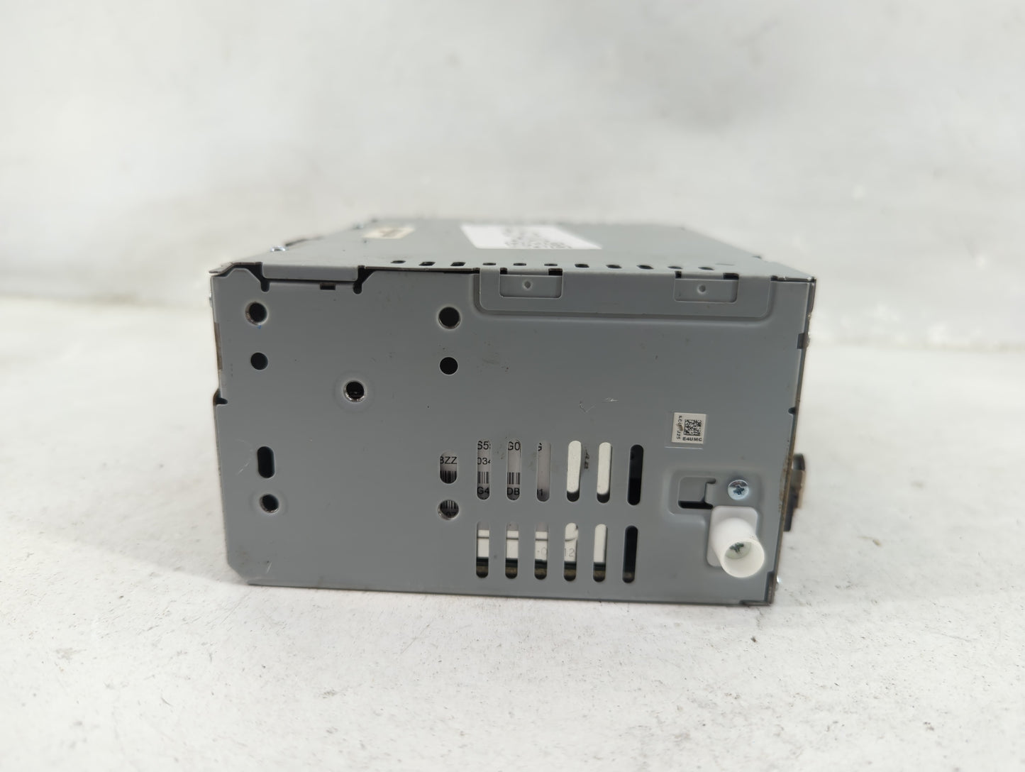 2016-2017 Ford Fusion Radio AM FM Cd Player Receiver Replacement P/N:CQ-FJ25E4UMC FCQFJ25E4C Fits Fits 2016 2017 OEM Used Au