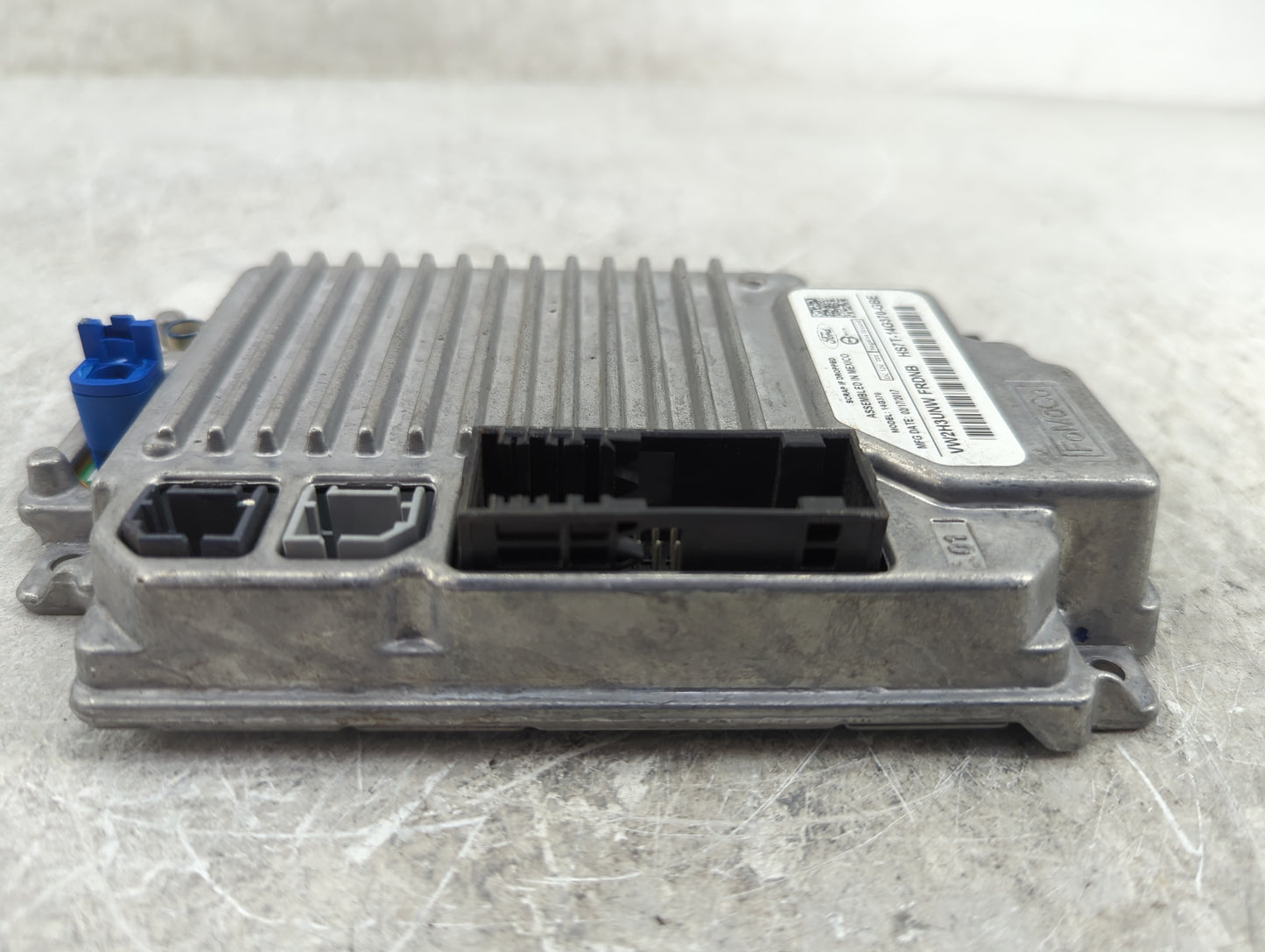 2017-2017 Ford Fusion Communication Control Module - Oemusedautoparts1.com
