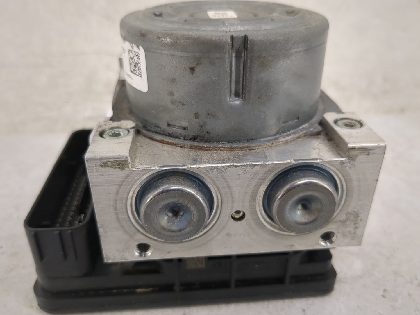 2017-2018 Ford Fusion ABS Pump Control Module Replacement P/N:HG9C-2B373-BH 25.0220-0744.4 Fits Fits 2017 2018 OEM Used Auto
