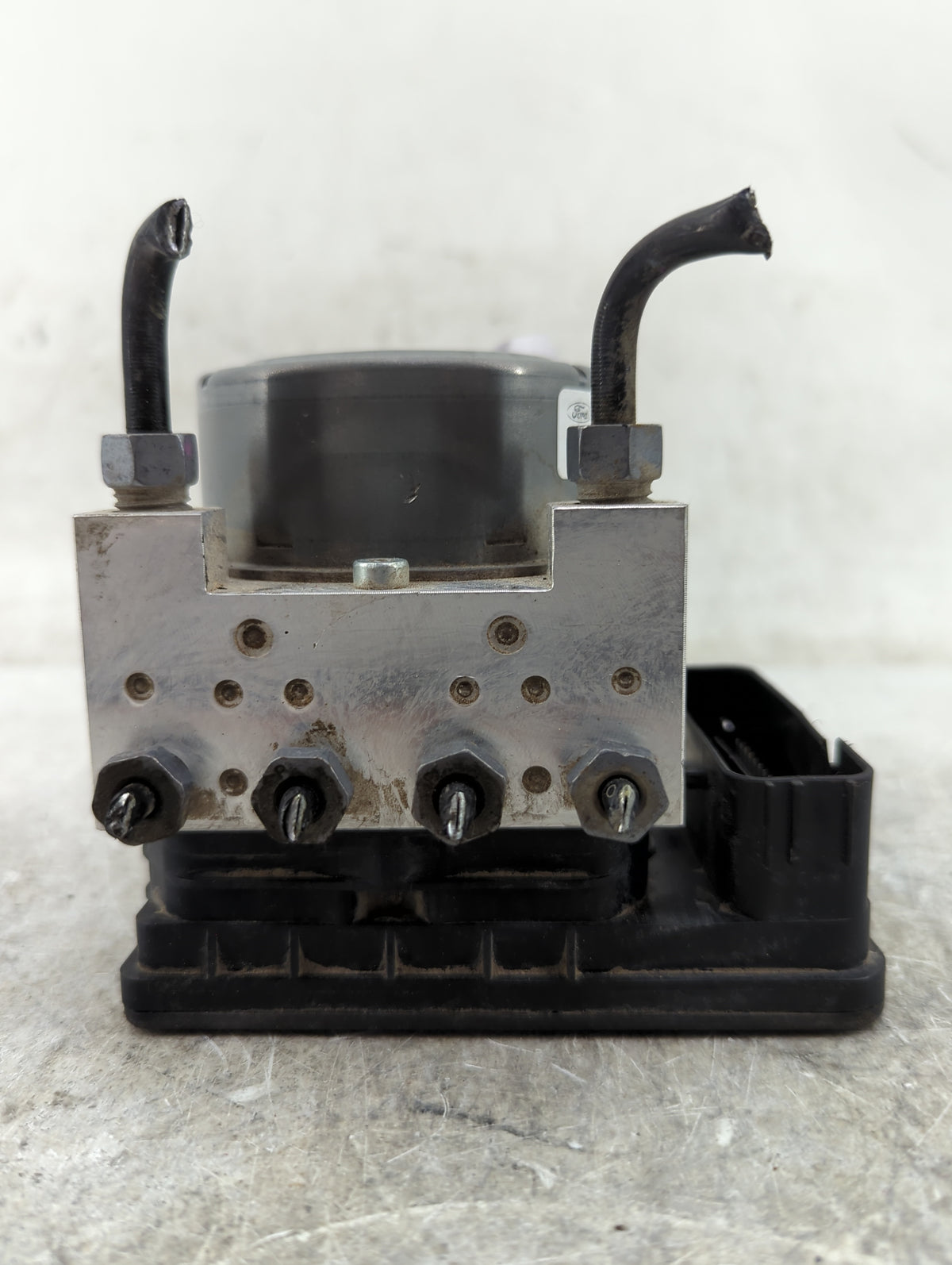 2017-2018 Ford Fusion Anti-Lock Brake ABS Pump Module Actuator OEM P/N:HG9C-2C219-LG 285157-2616.3 Fits Fits 2017 2018 OEM U
