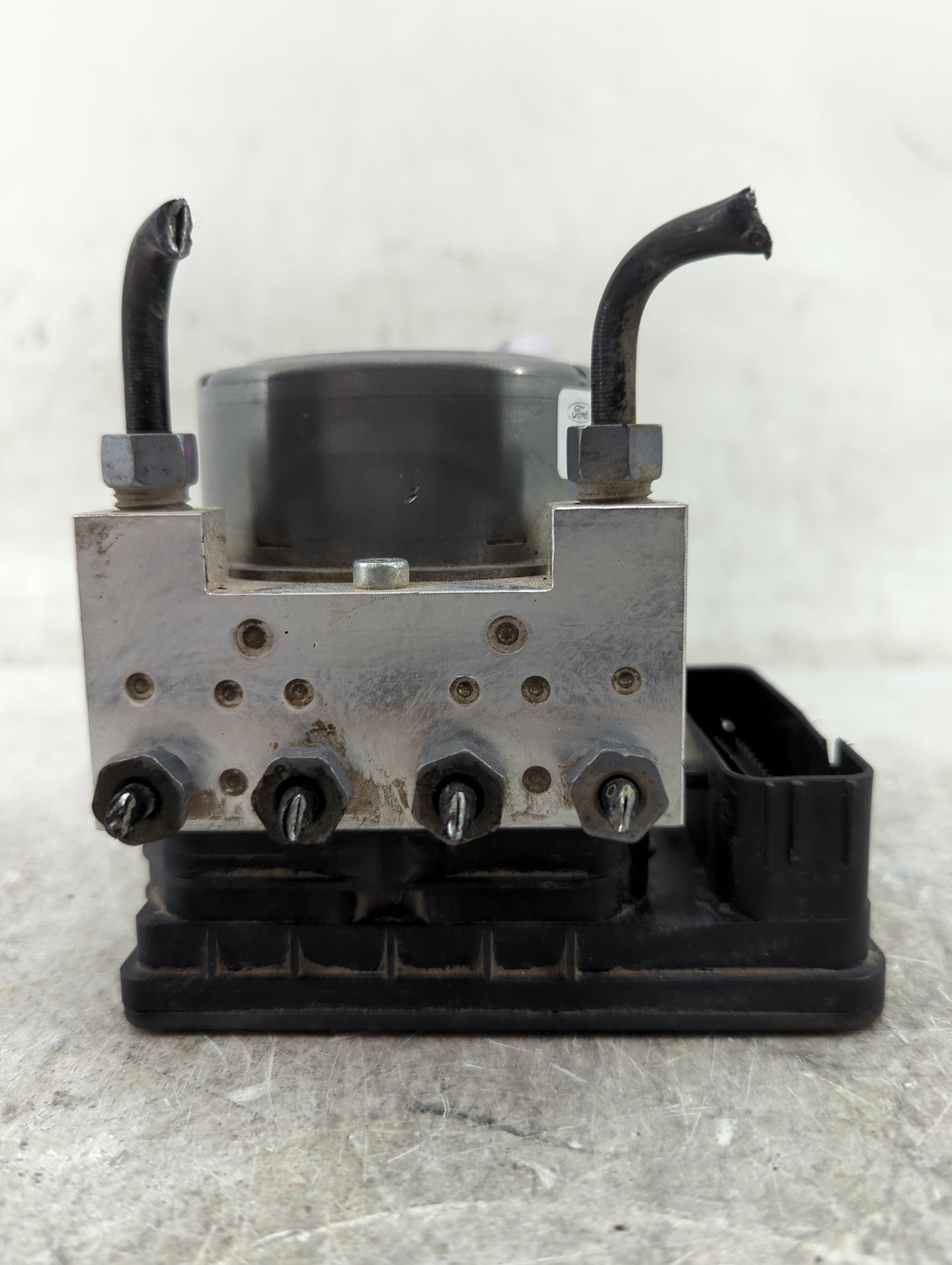 2017-2018 Ford Fusion ABS Pump Control Module Replacement P/N:HG9C-2C219-LG 285157-2616.3, 516A1000177 Fits Fits 2017 2018 O