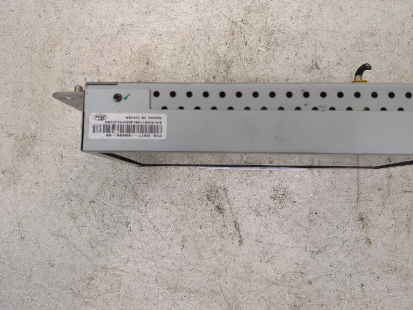 2017-2020 Ford Fusion Information Display Screen 1468272 - Oemusedautoparts1.com