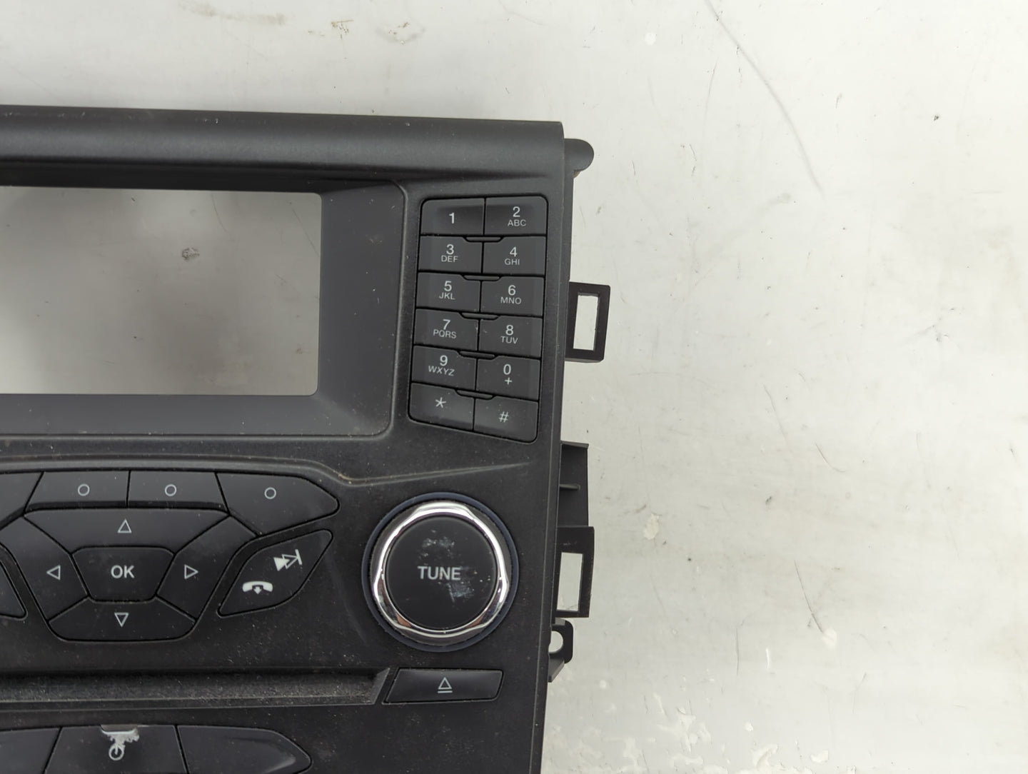 2016-2020 Ford Fusion Radio Control Panel 1468539 - Oemusedautoparts1.com
