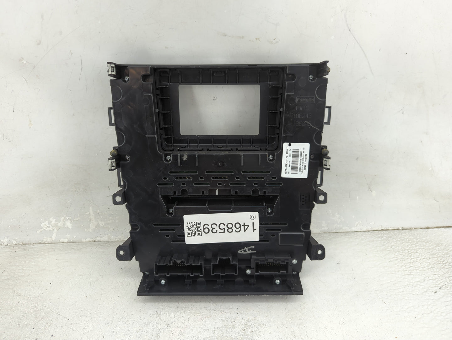 2016-2020 Ford Fusion Radio Control Panel 1468539 - Oemusedautoparts1.com